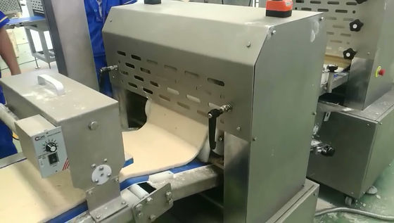 Beli Full Automatic Frozen Pizza Production Line 100 - 270mm Diameter Untuk Pizza Berbentuk Persegi pembuatan online