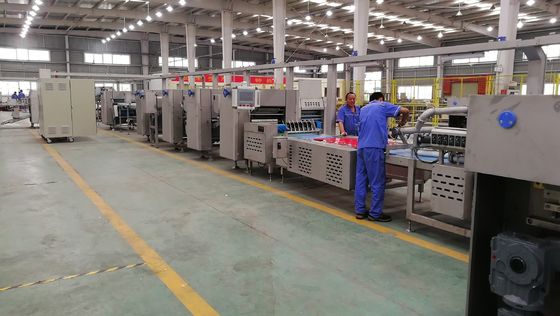 Beli Siemens PLC Industrial Automatic Dough Laminator Pizza Membuat Mesin Dengan Laminating pembuatan online