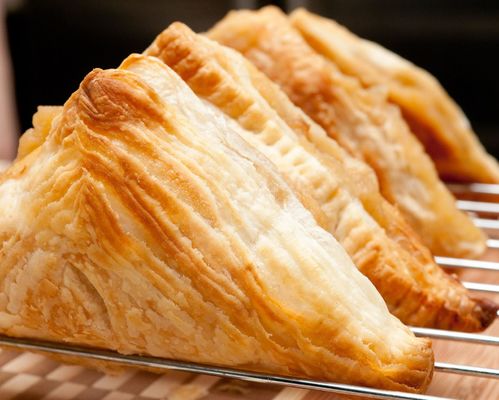 Beli Sertifikat CE Komersial Roti Bakery Mesin Untuk Jalur Puff Processing pembuatan online