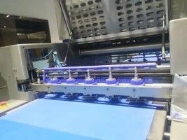 Beli G850 High Automation Croissant Line untuk berbagai ukuran dengan kapasitas industri pembuatan online